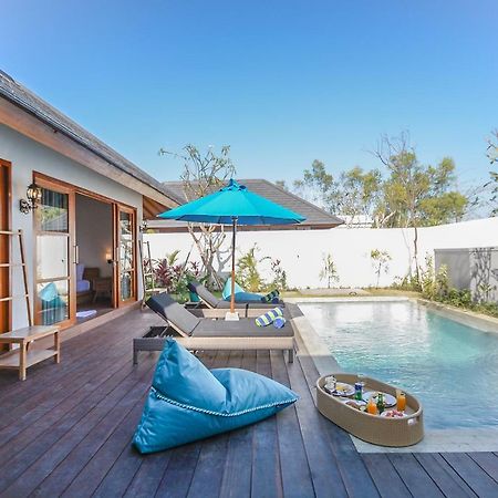 Villa Kupu Kupu Bingin ウルワツ エクステリア 写真