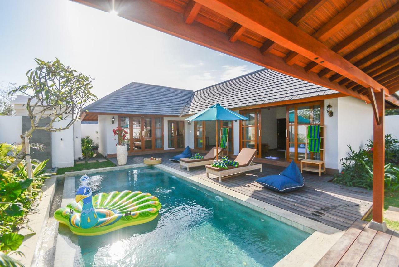 Villa Kupu Kupu Bingin ウルワツ エクステリア 写真