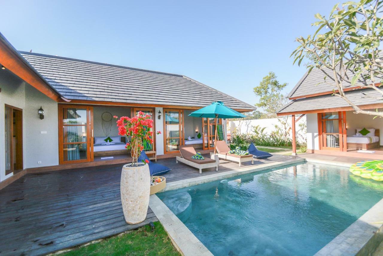 Villa Kupu Kupu Bingin ウルワツ エクステリア 写真