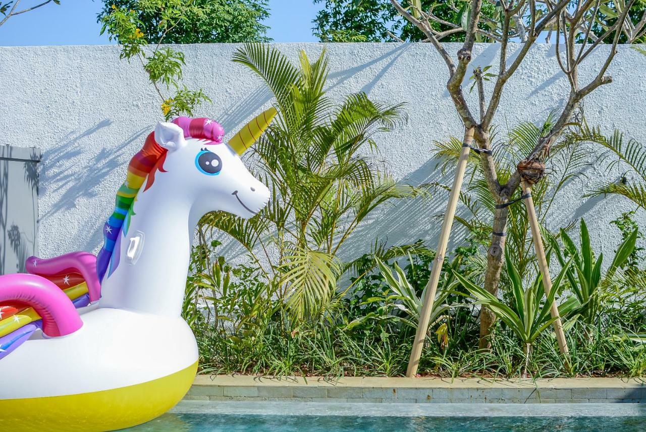 Villa Kupu Kupu Bingin ウルワツ エクステリア 写真