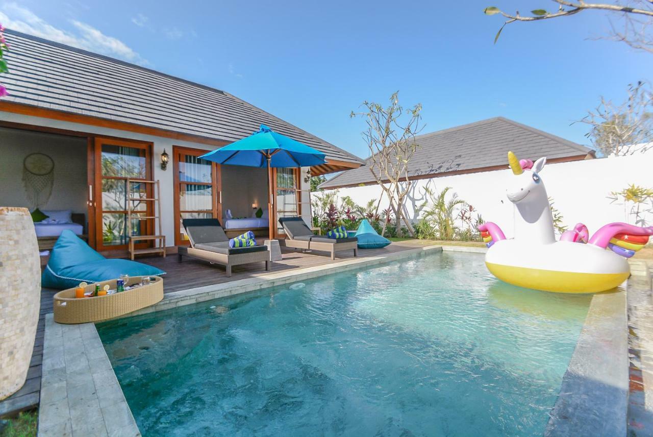 Villa Kupu Kupu Bingin ウルワツ エクステリア 写真